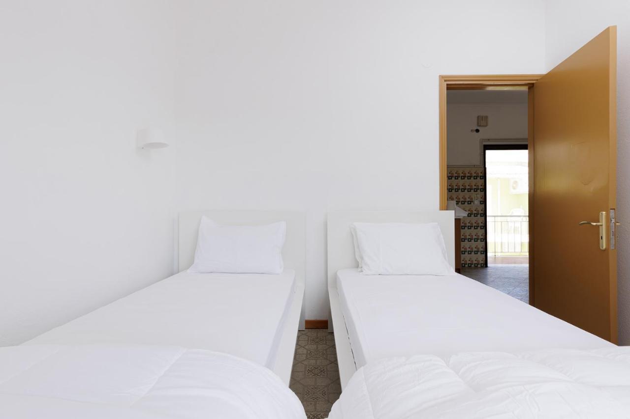 The Island Life Apartments By Konnect, Ipsos Beach Eksteriør billede
